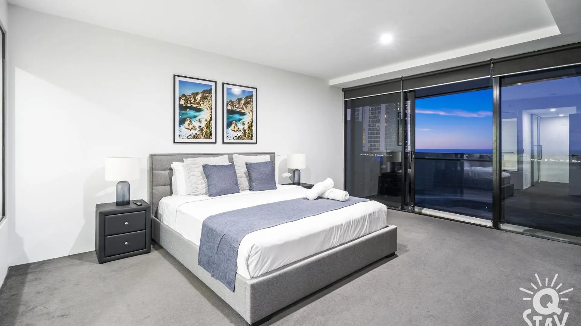 Private At Circle On Cavill - Q Gold Coast