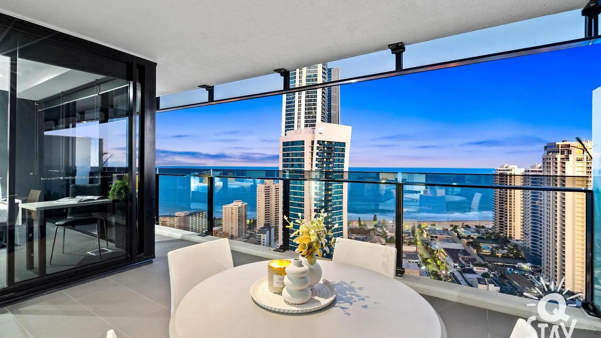 Private At Circle On Cavill - Q Apartment Gold Coast