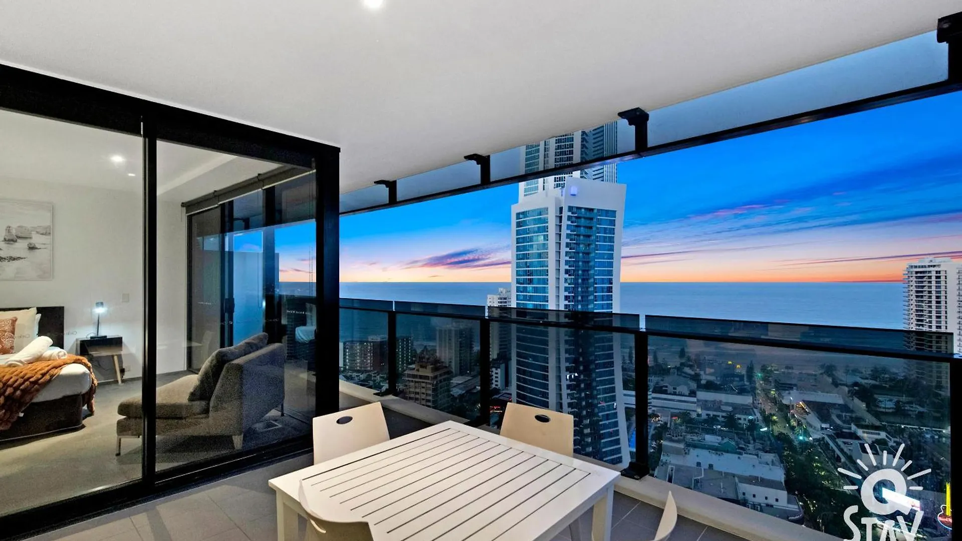 Apartment Private At Circle On Cavill - Q Gold Coast