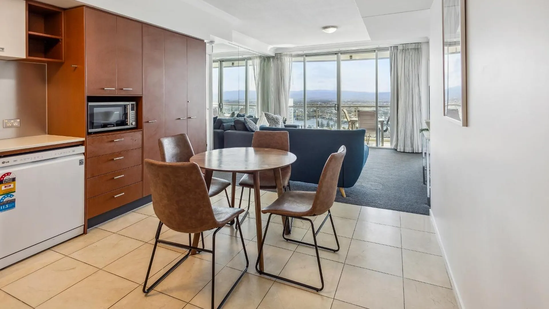 Towers Of Chevron - Private Apartment Gold Coast