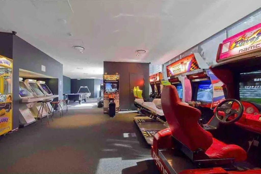 Circle On Cavil - Large Beach/mountain View Gold Coast
