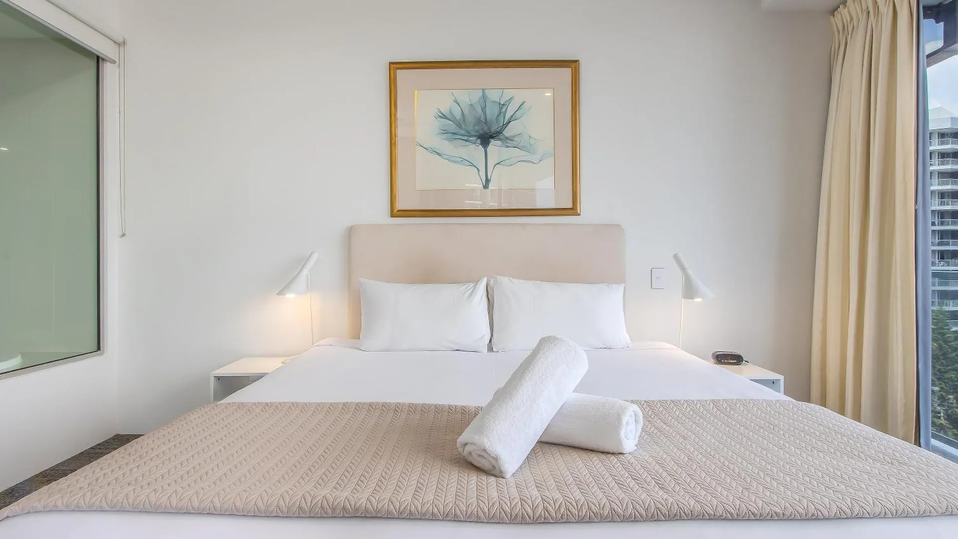 Apartment Circle On Cavill - Hosted By Coastal Letting Gold Coast