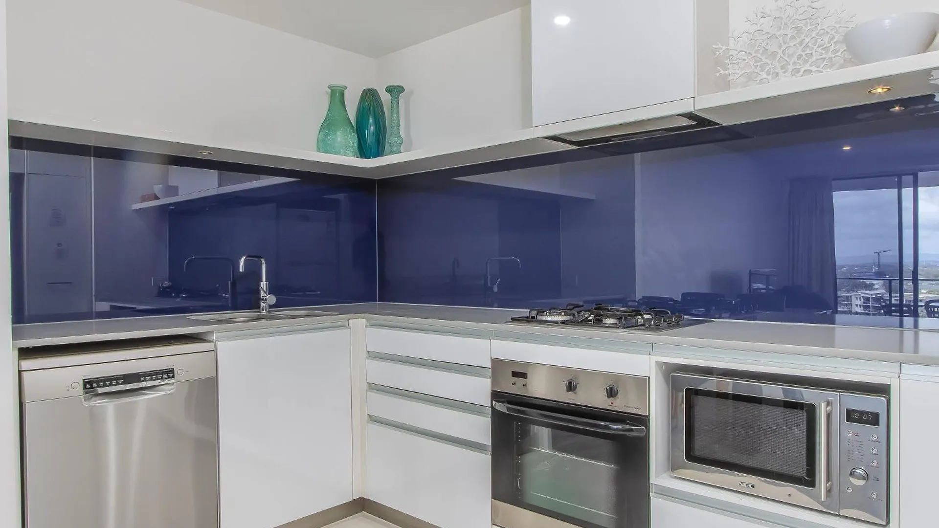 Circle On Cavill - Hosted By Coastal Letting Apartment