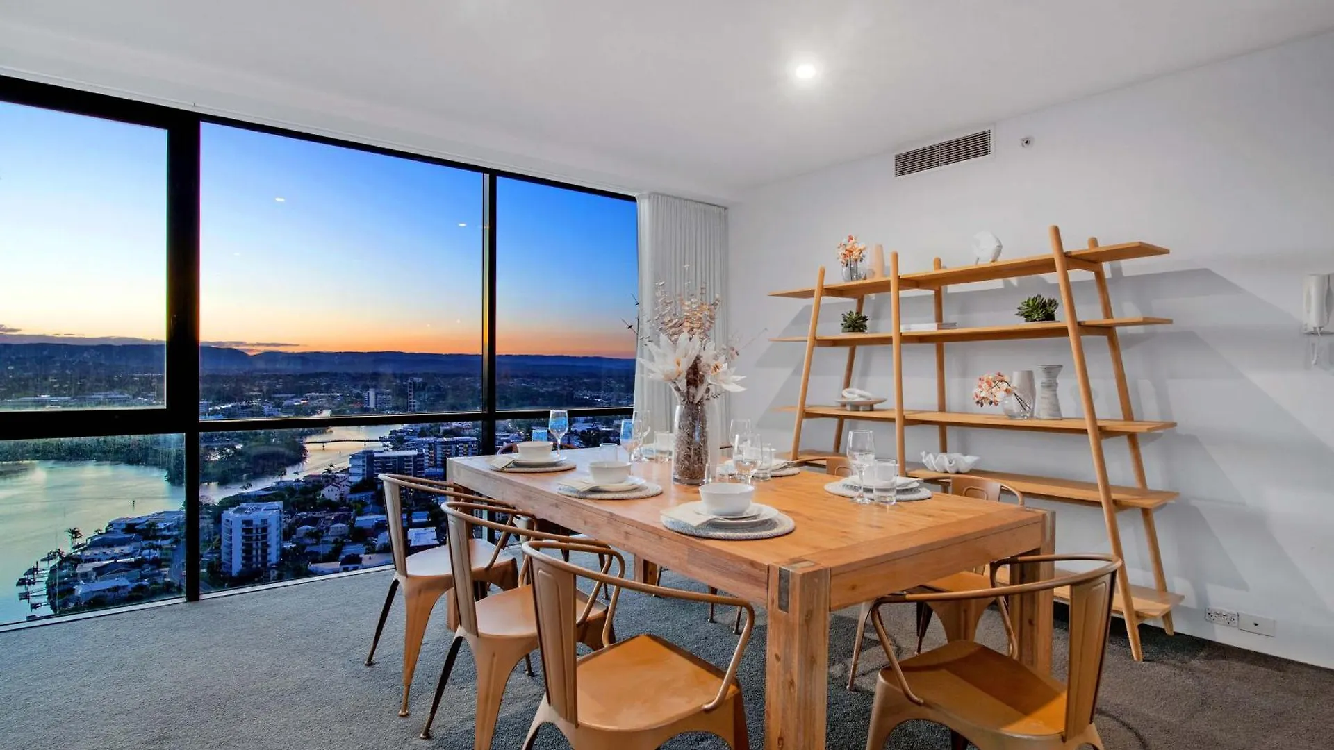 Apartment Ocean View With Balcony - Circle On Cavill - Location! - Self Contained & Privately Managed *