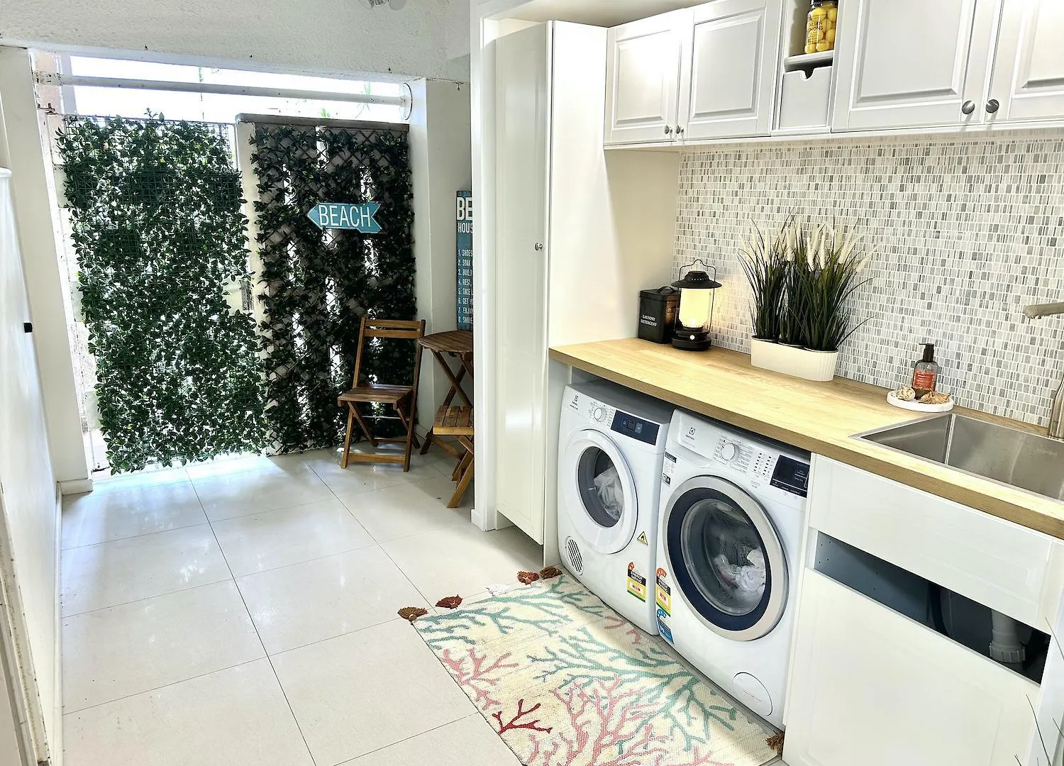 Hillhaven Aparthotel 4*