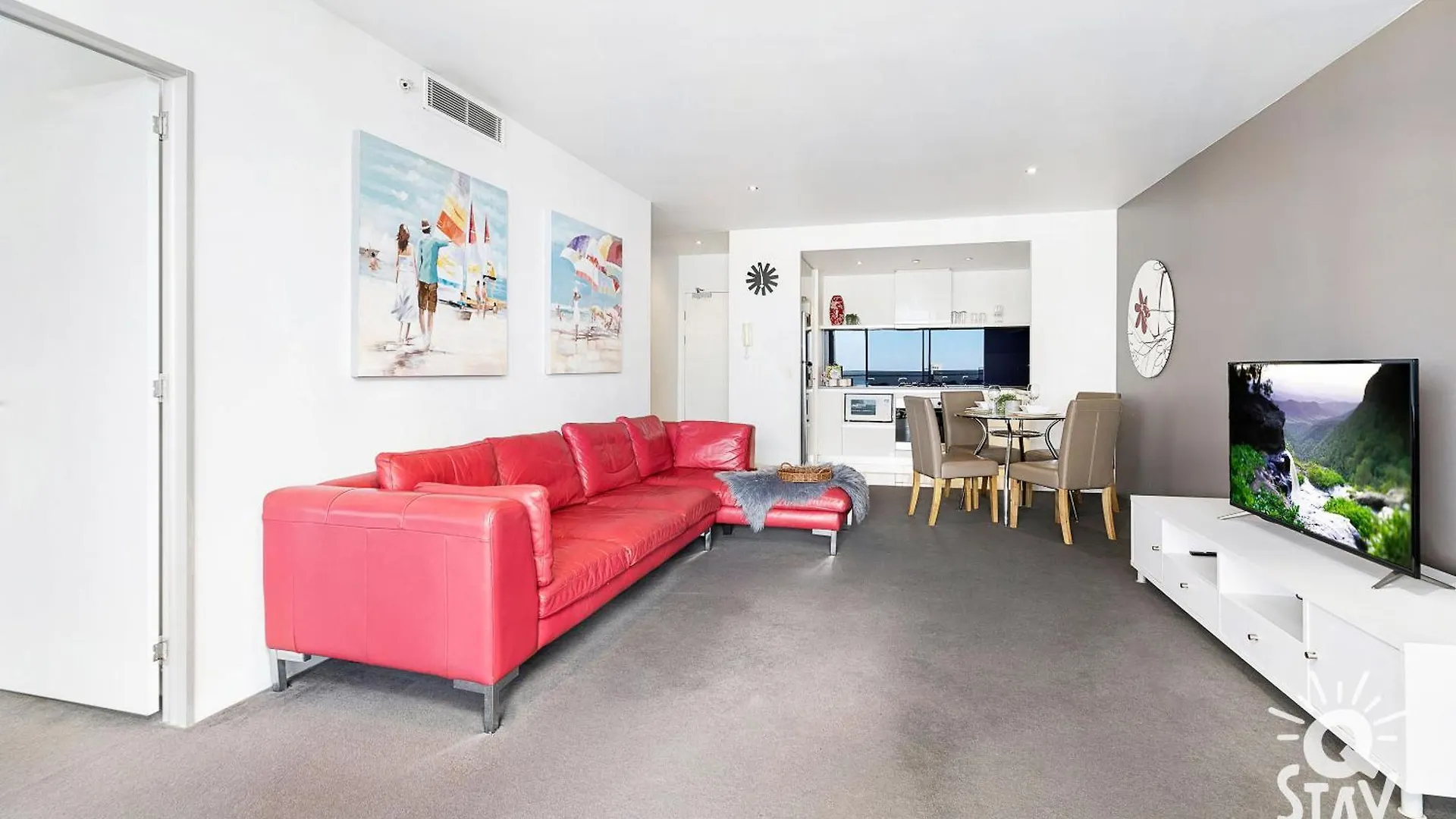 Circle On Cavill 2 Bedroom 1 Bathroom Ocean View — Q * Gold Coast
