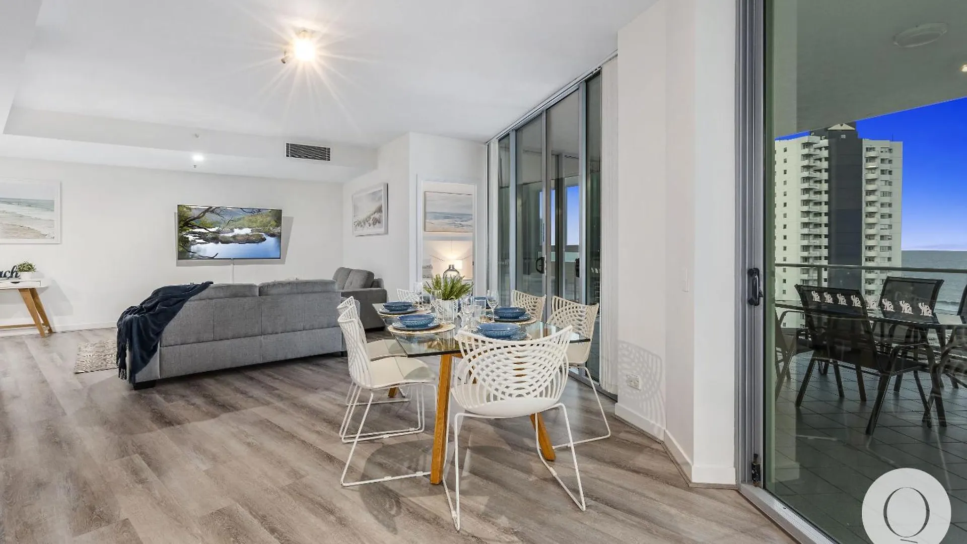 Wings Penthouses - Qstay