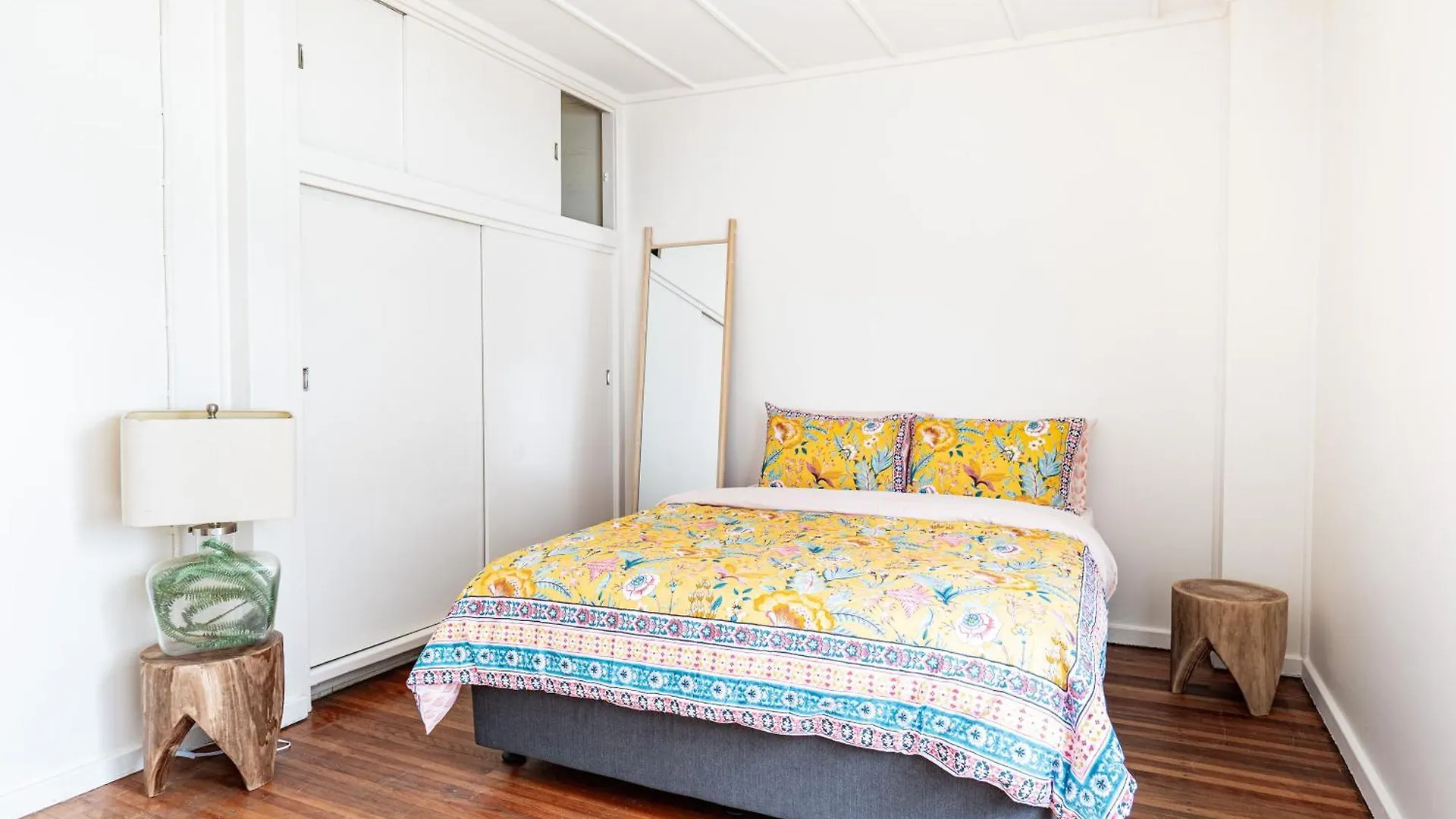 2br Seaside Serenity In Burleigh Waters Gold Coast