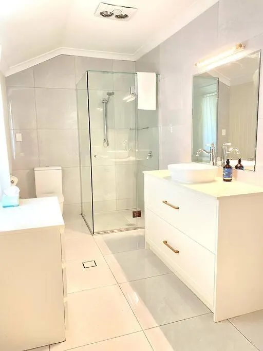 Semesterbostad Timeless Elegance Executive With Water Views *