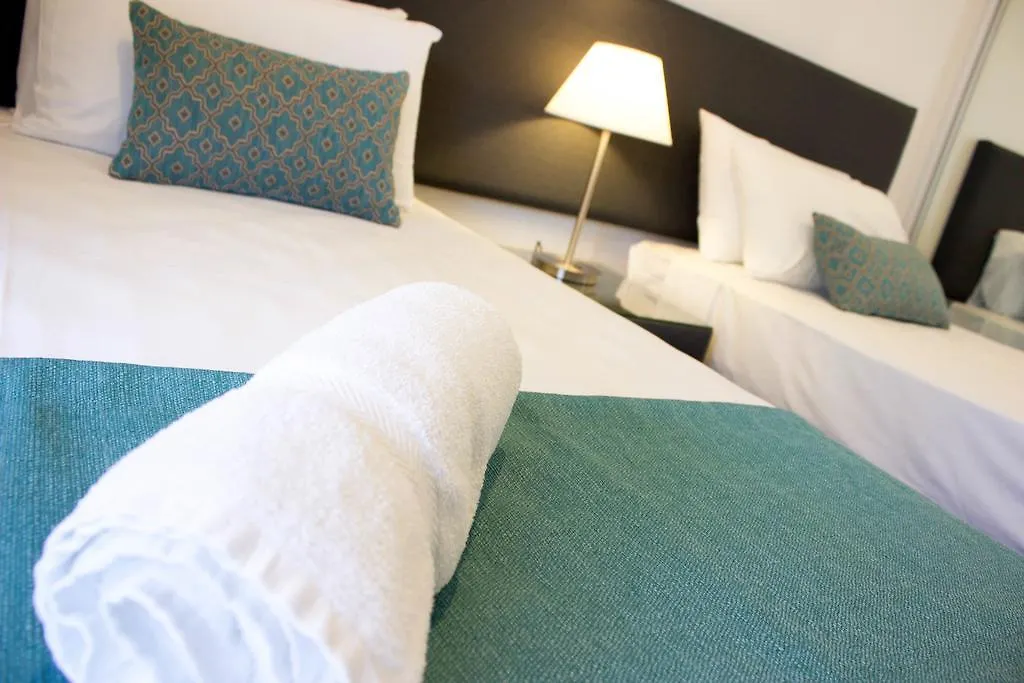 Aparthotel Synergy Broadbeach - Official 4*