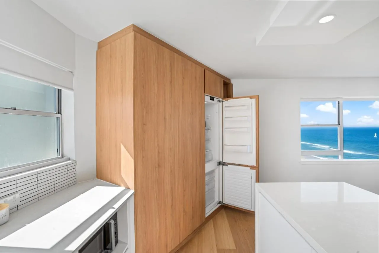 Apartment The Coastal - Fully Renovated Front 3br