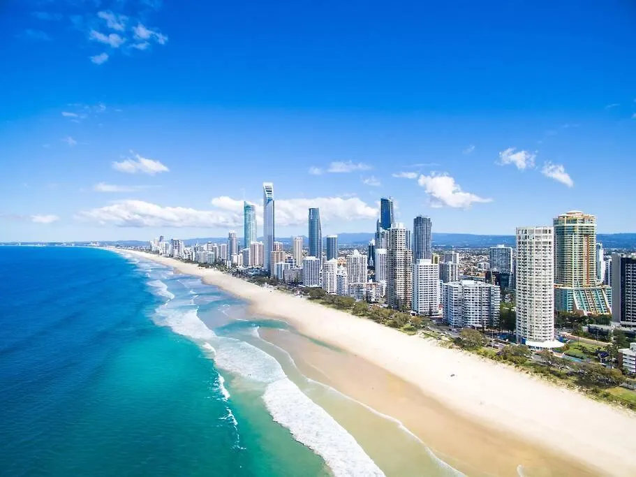 Apartment Hilton Surfers - 4bd Large Views *