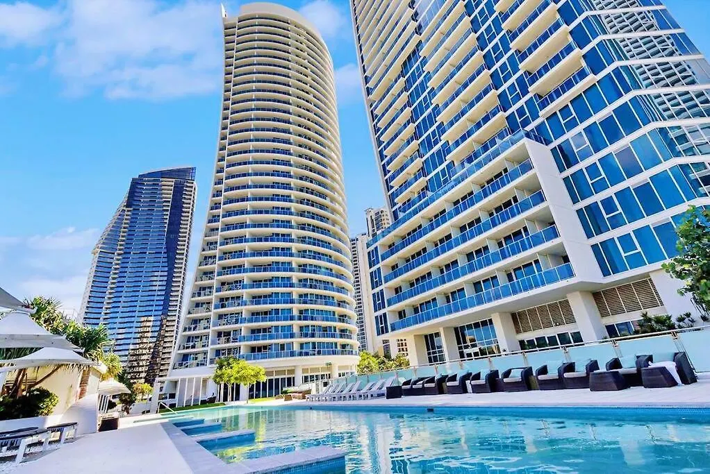 Hilton Surfers - 4bd Large Views Apartment *