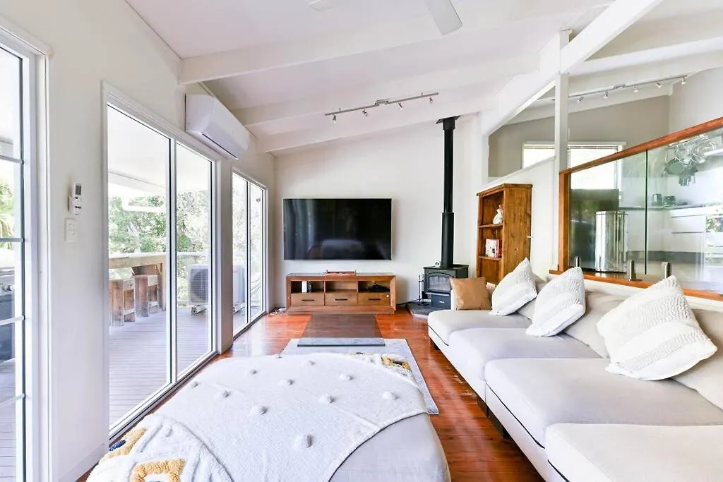 Holiday home 3br1.5ba Family Haven W Parking Gold Coast