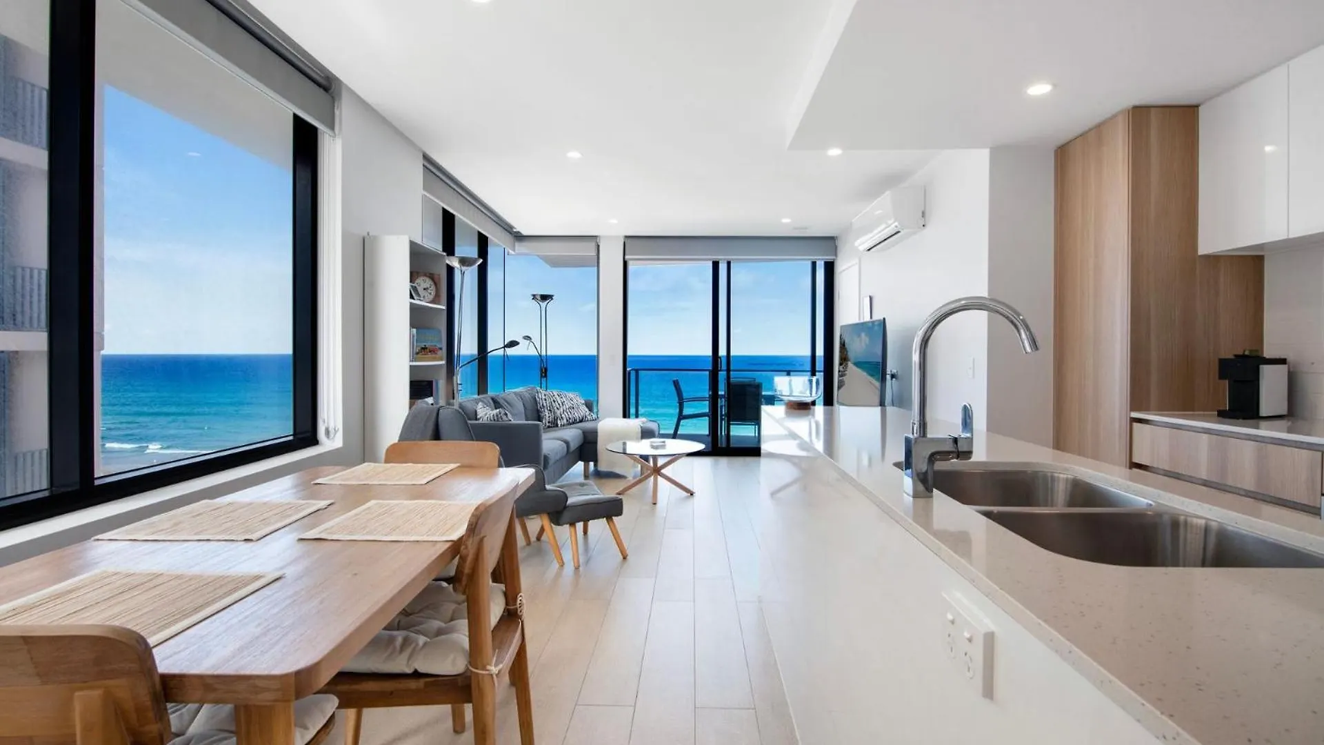 Apartament Ocean Views With Rooftop Pool - Coasthm *