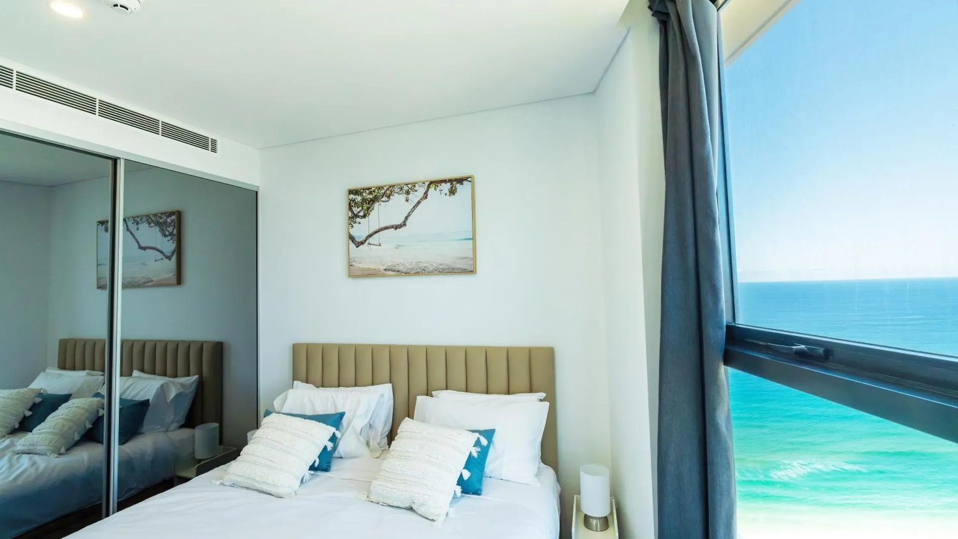 In The Heart Of Surfers Paradise Oceanview Cozy 1b 34f Apartment *
