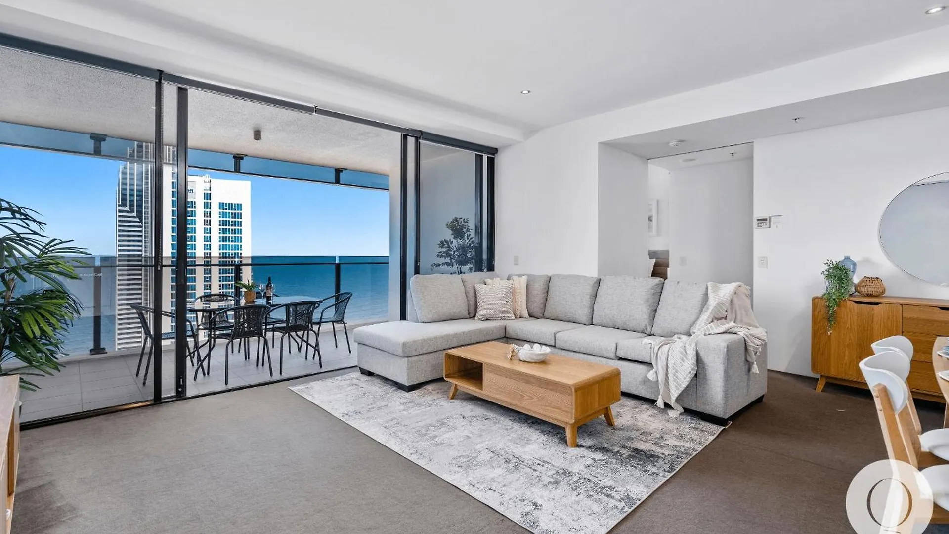 Apartment Spectacular Family Kids Free 3 Bedroom Ocean At Circle On Cavill - Q