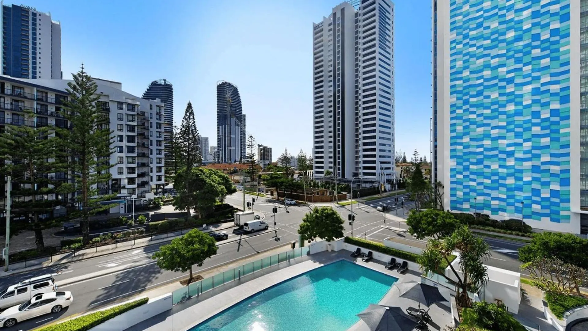 Apartment Hinterland Views 2br - Sierra Grand - Coasthm