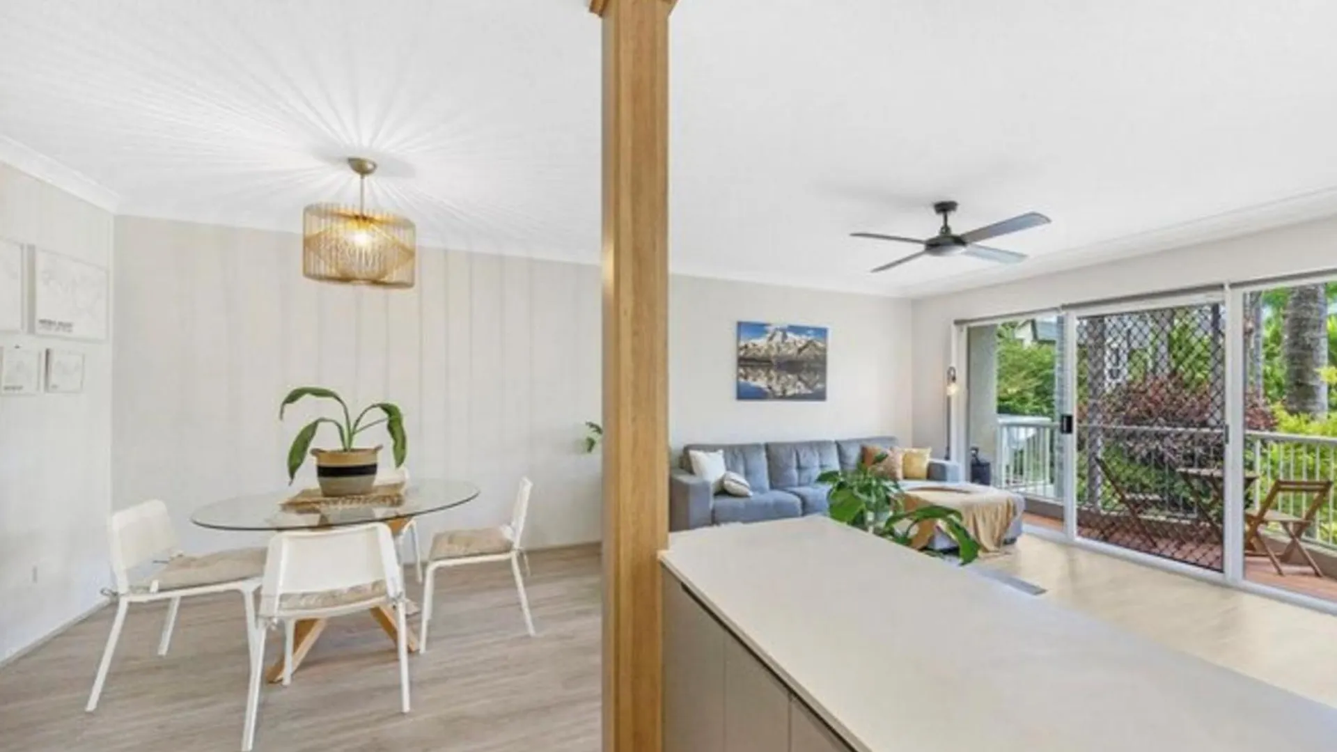 Mari Court 3* Gold Coast