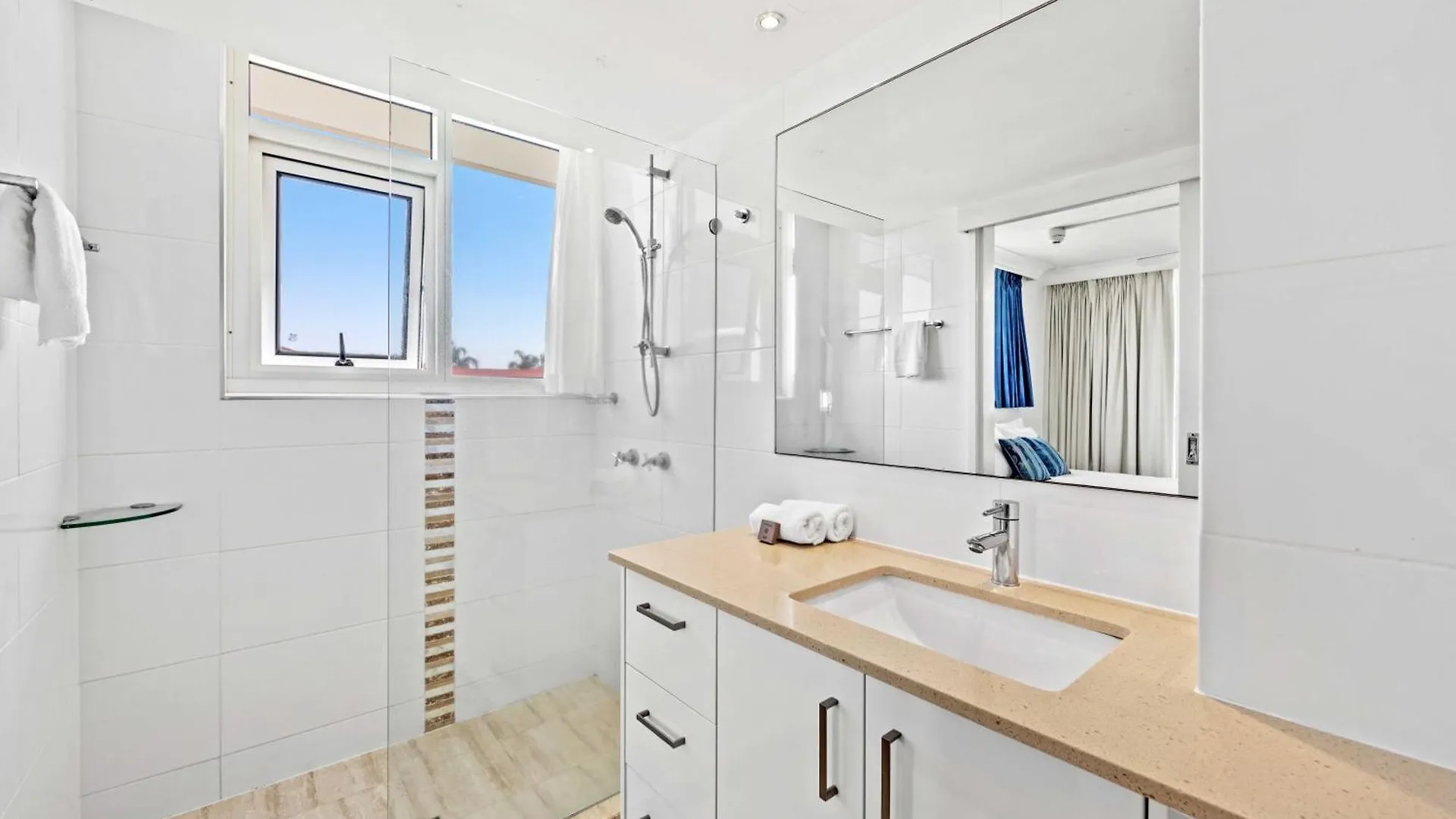 Southern Cross Beachfront Aparthotel