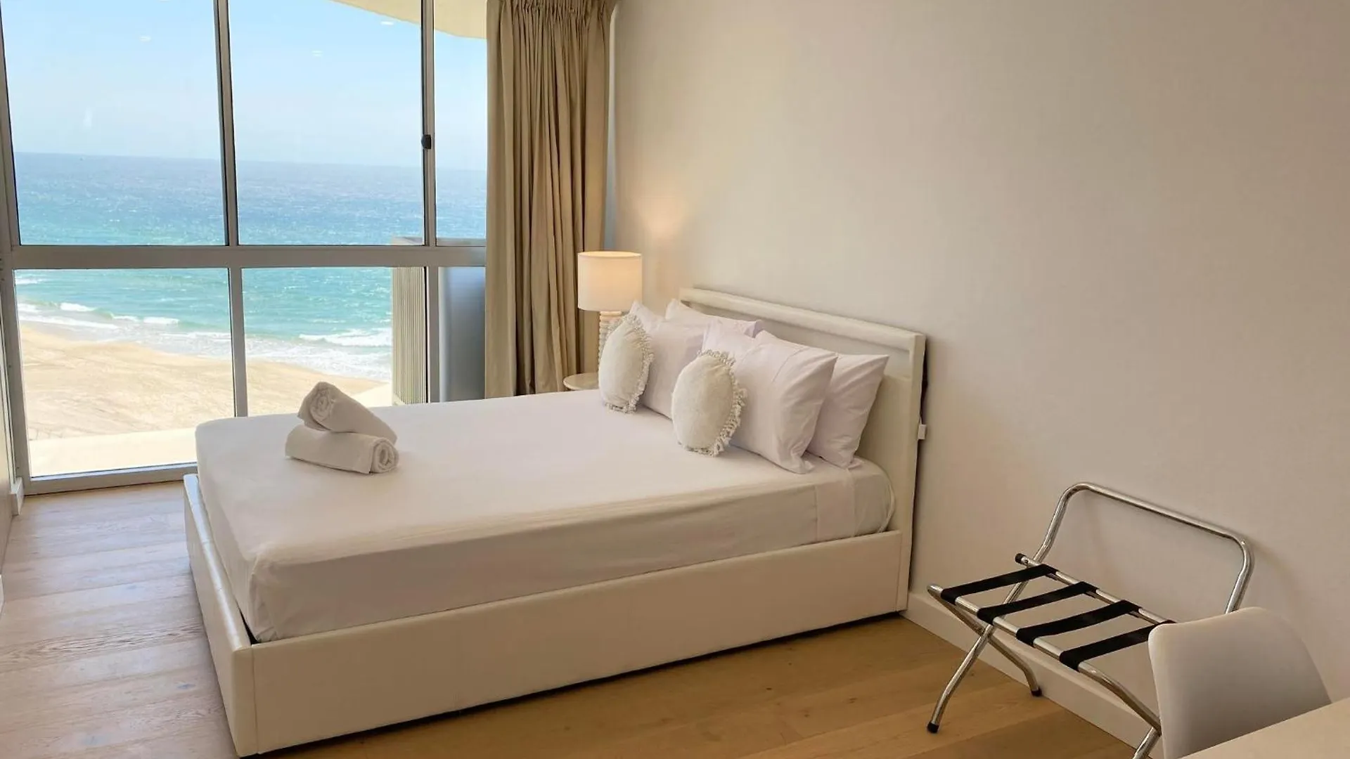 Hi Surf Beachfront 4* Gold Coast
