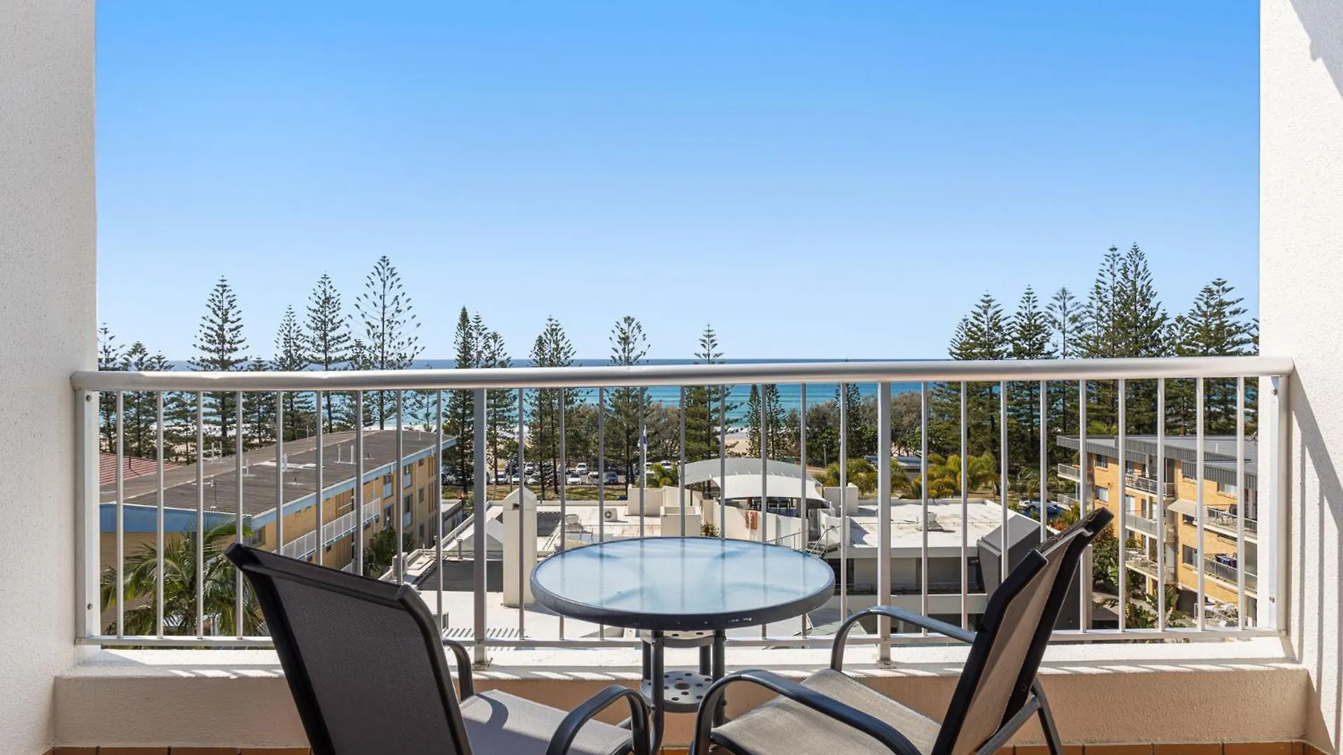 Mariner Shores Club Gold Coast