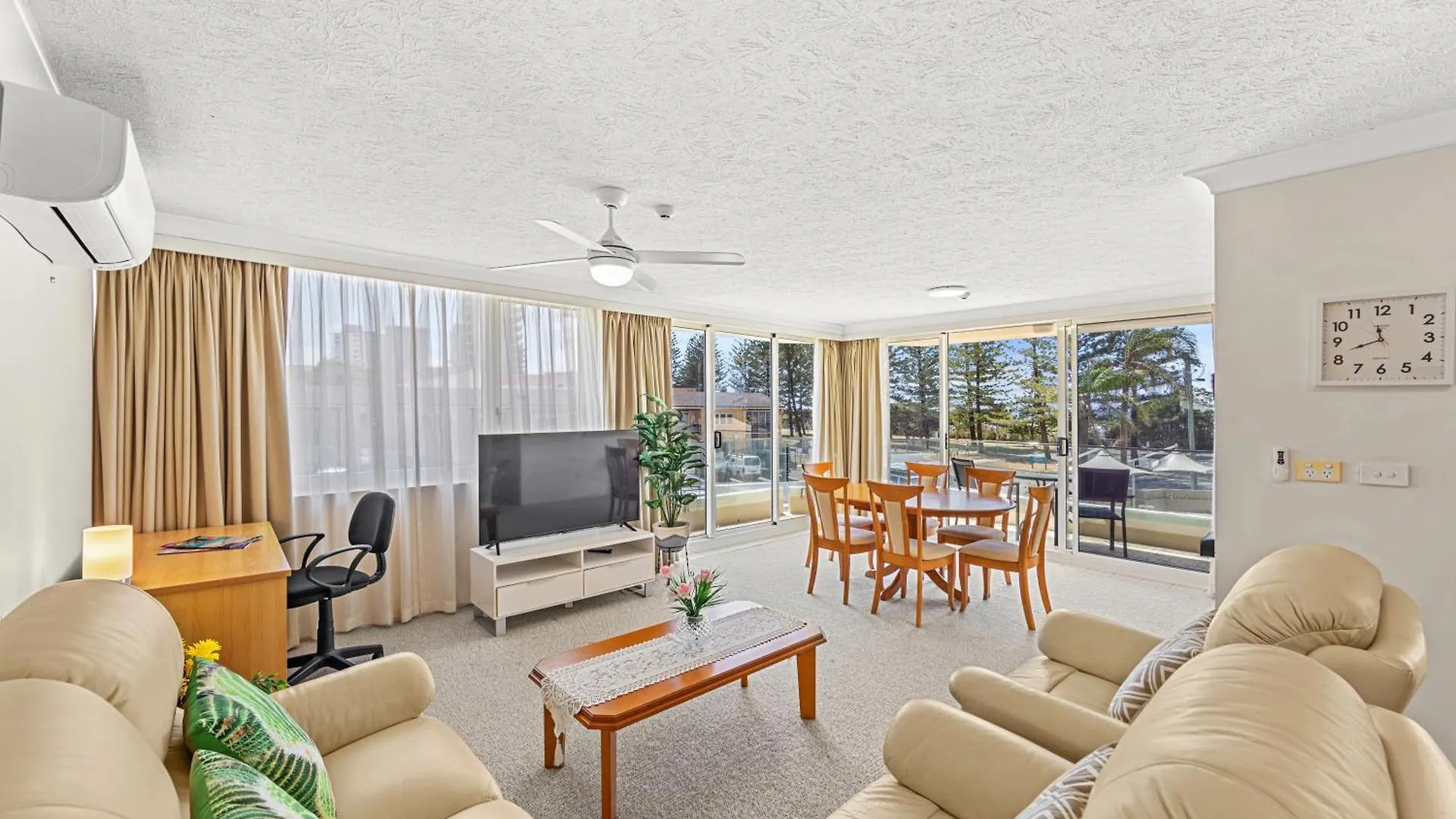 Southern Cross Beachfront Aparthotel Gold Coast