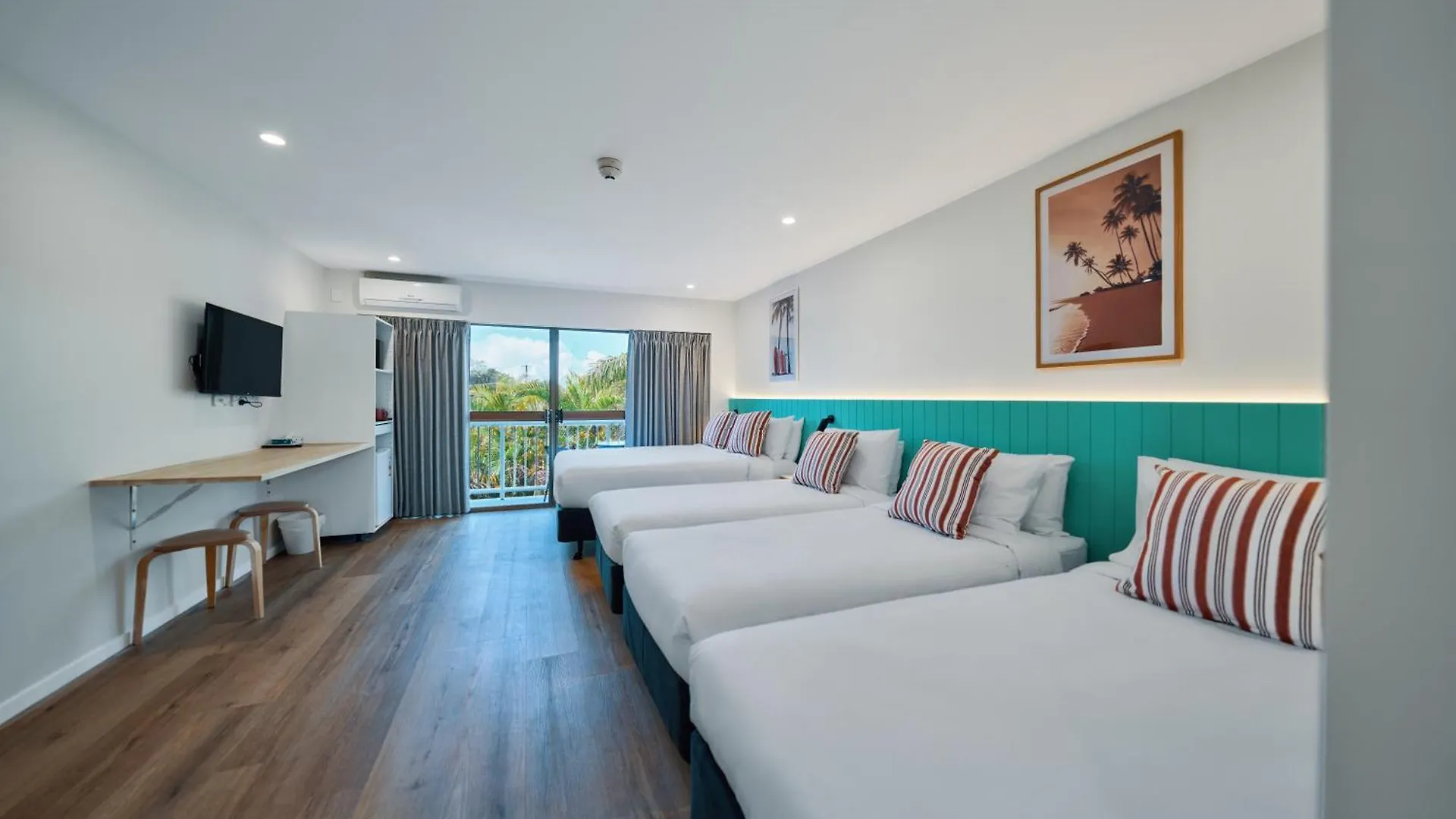 Red Star Palm Aparthotel