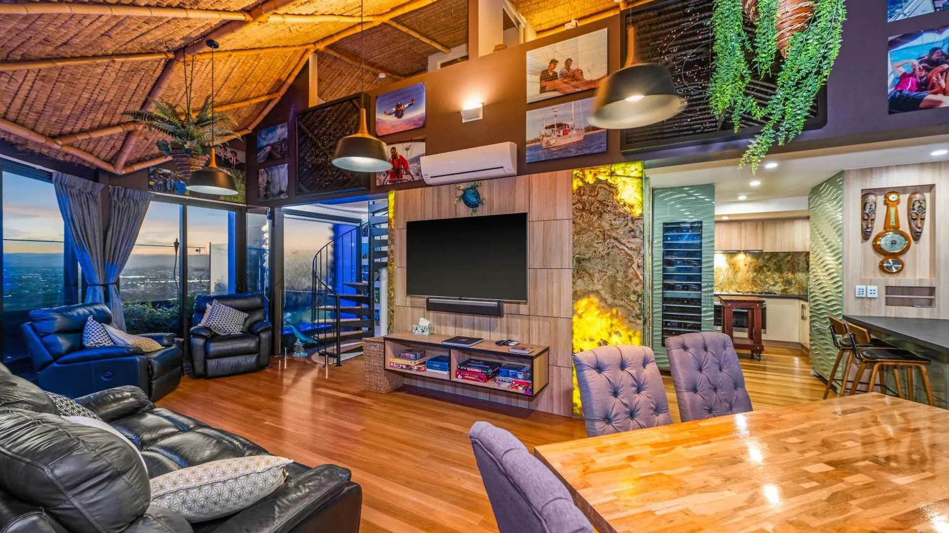 Burleigh Esplanade Aparthotel 4*