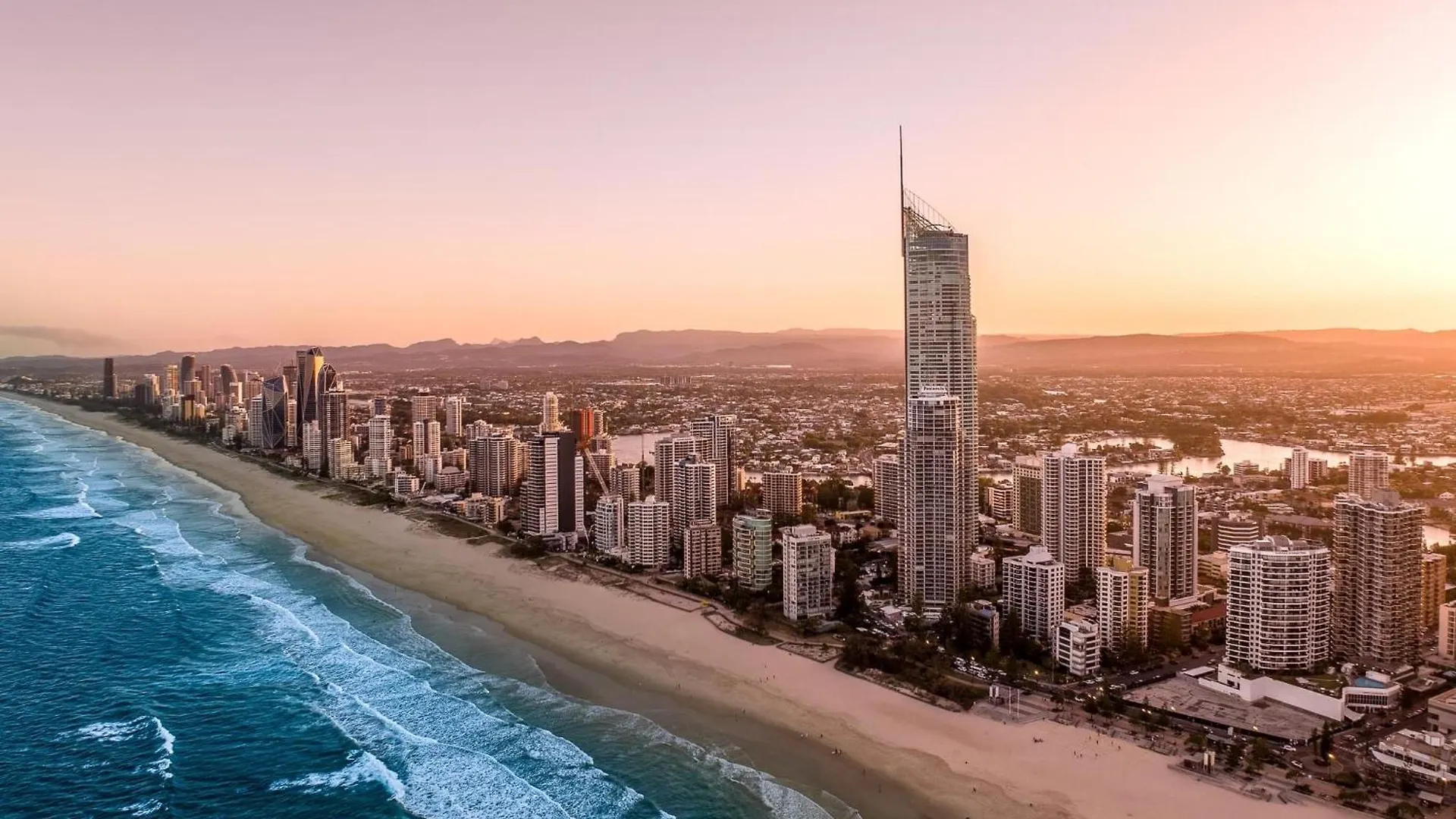 Trickett Street Hideaway Gold Coast