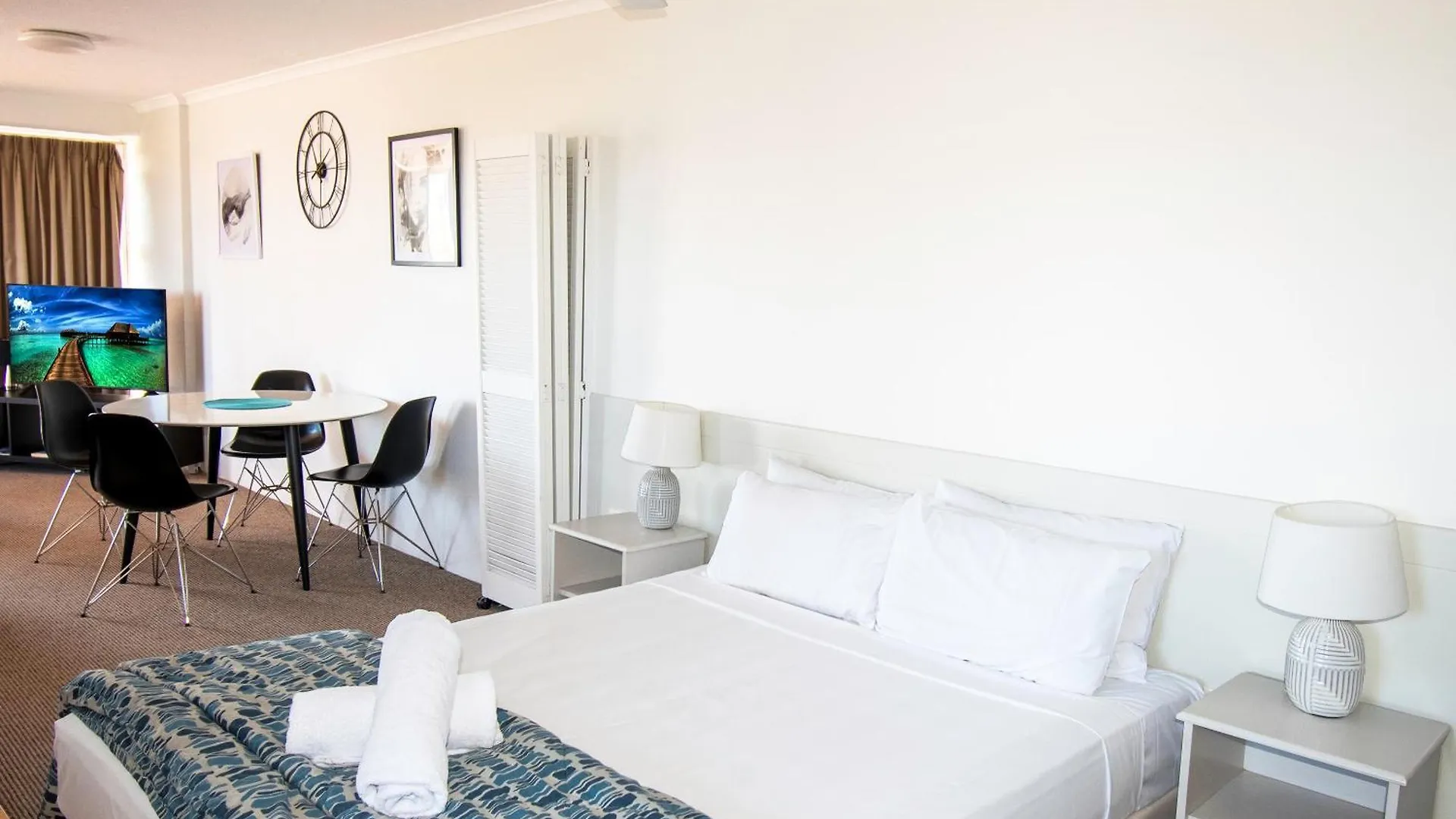 Equinox 3* Gold Coast
