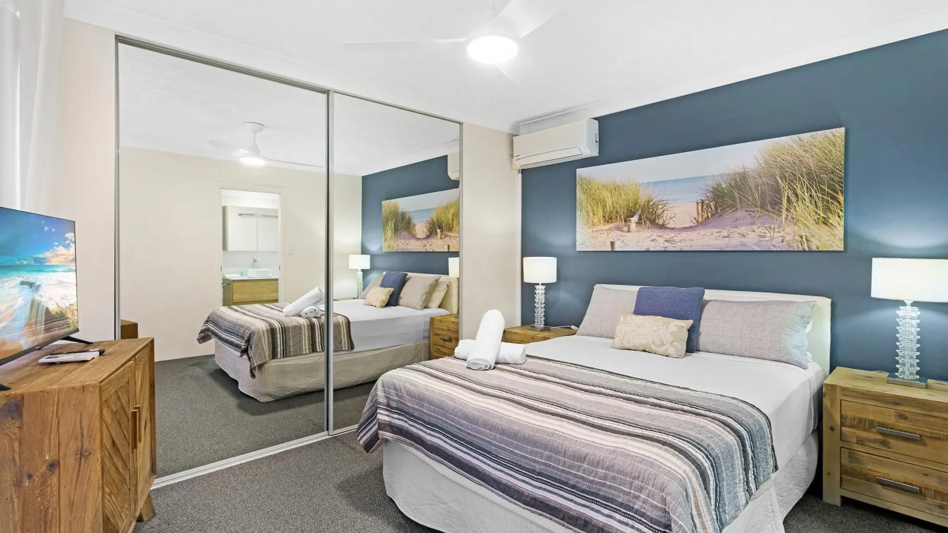 Oceanside Cove 4*