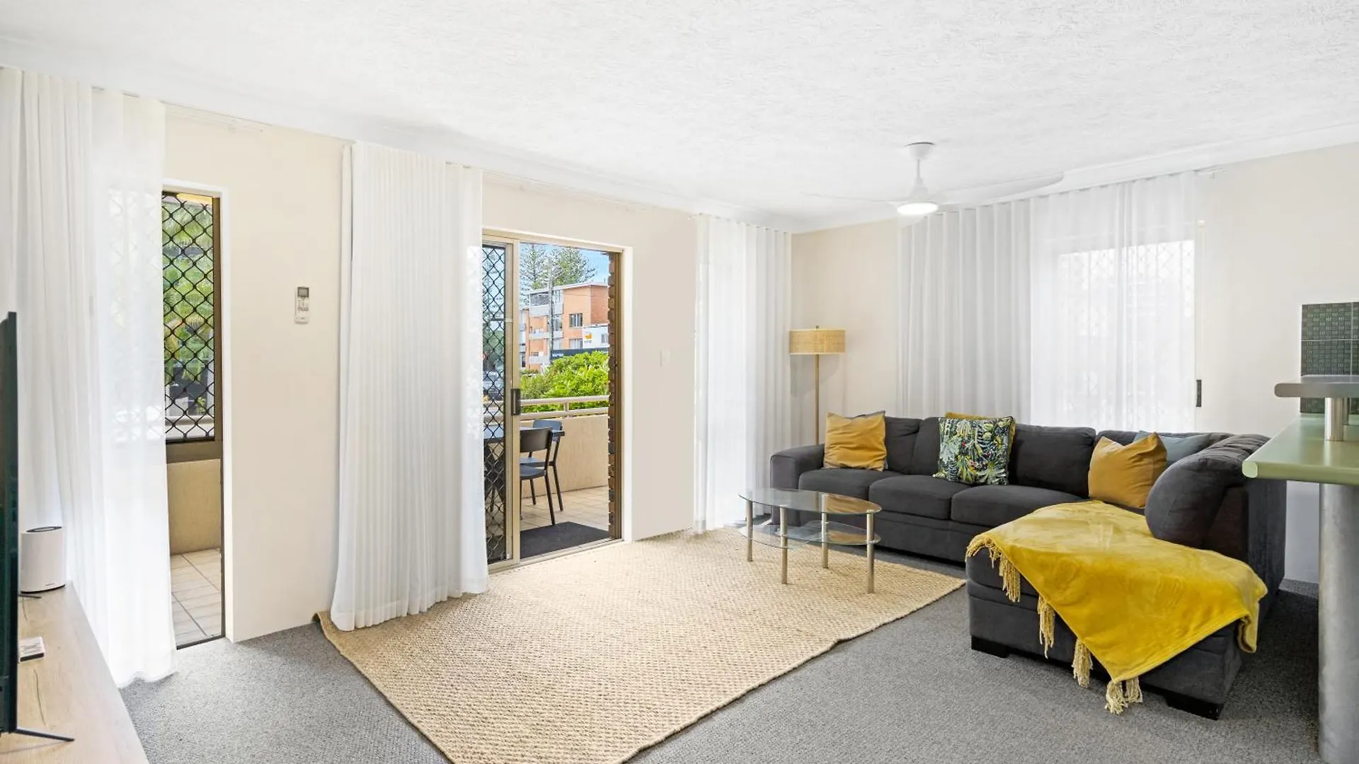 Aparthotel Oceanside Cove Gold Coast