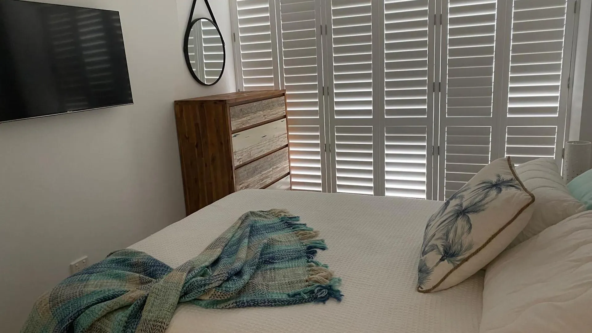 Contessa Aparthotel 4*