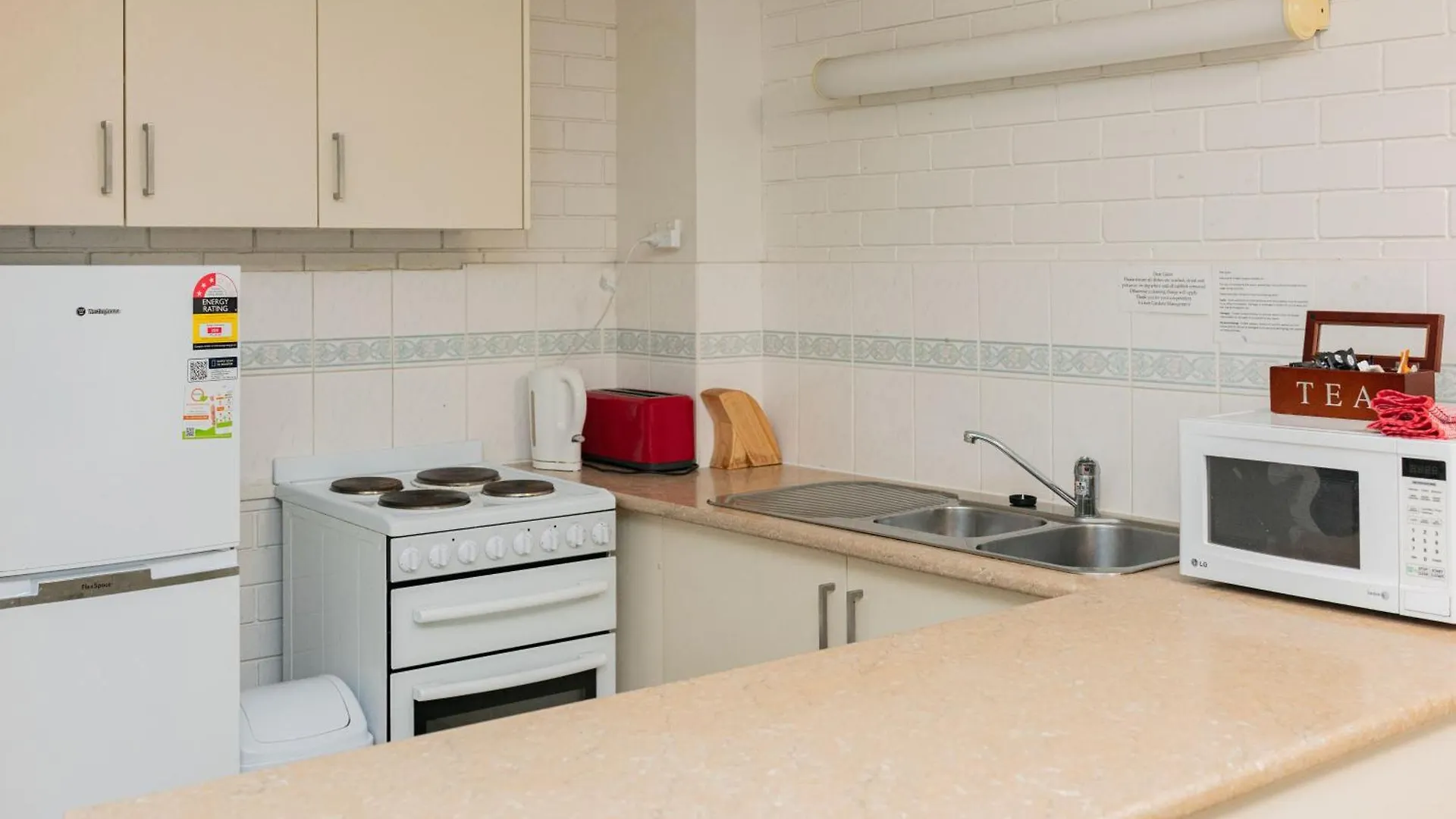Aparthotel Trickett Gardens 3*