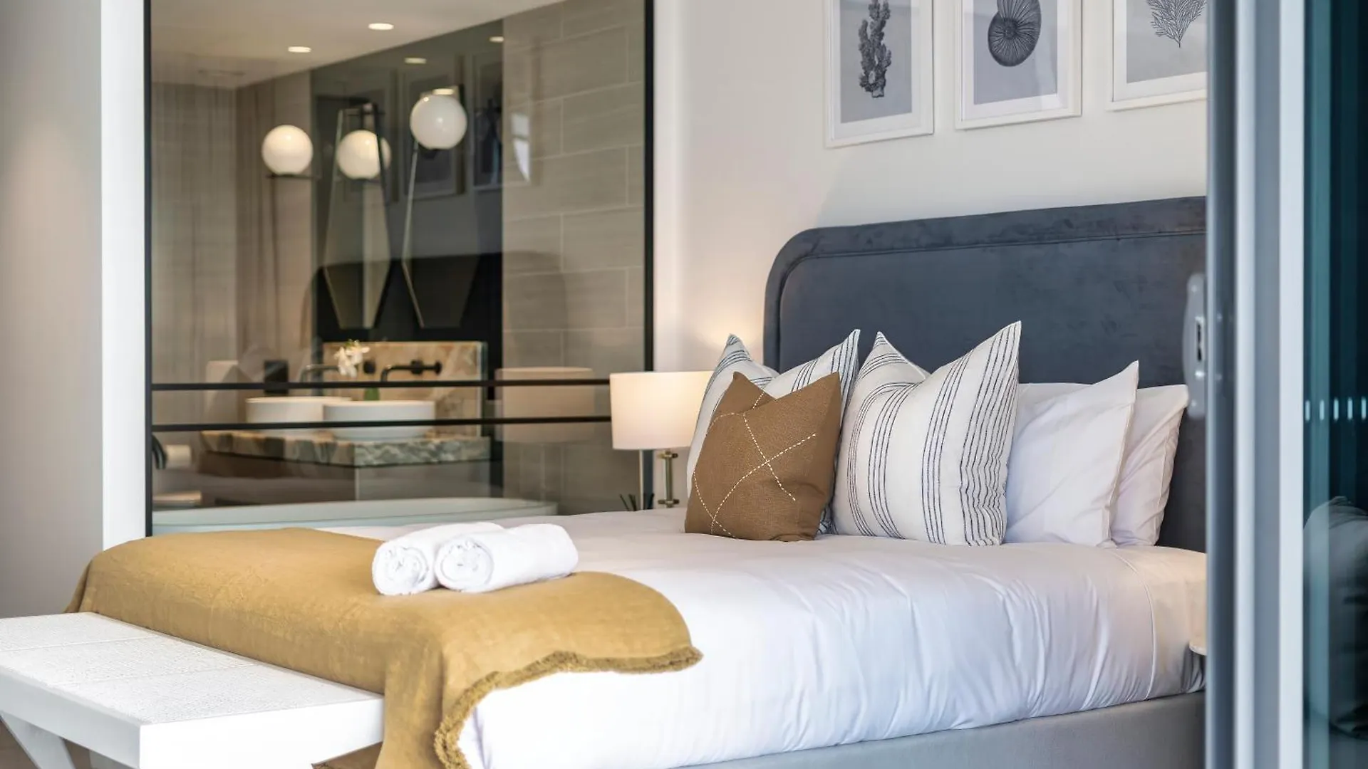 Apartment Jewel Beachfront Residences Gold Coast