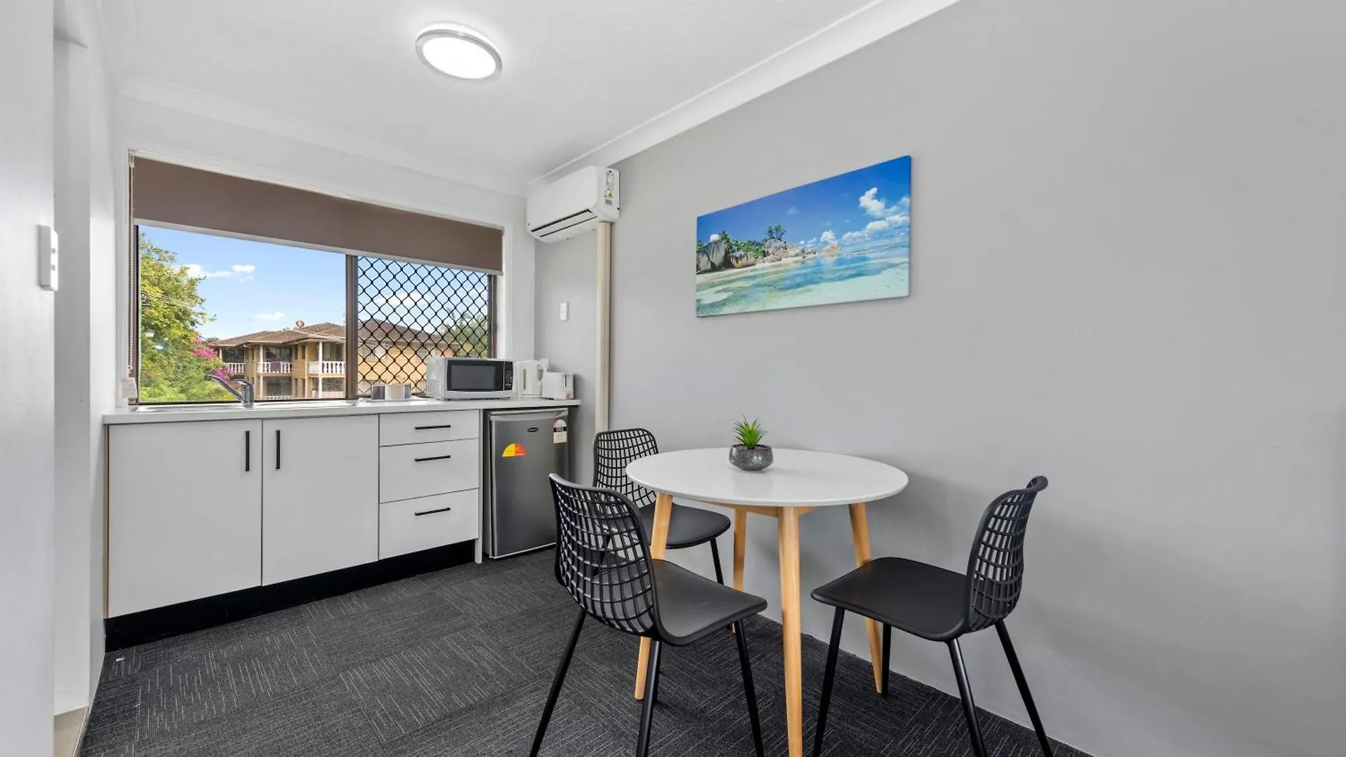 Gold Coast Inn موتيل