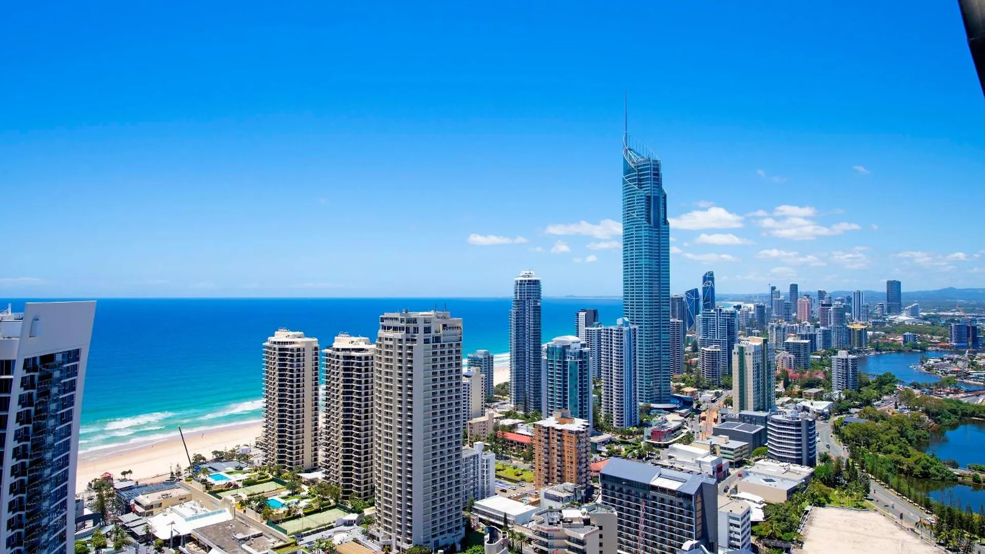 Ocean View With Balcony - Circle On Cavill - Location! - Self Contained & Privately Managed Apartment