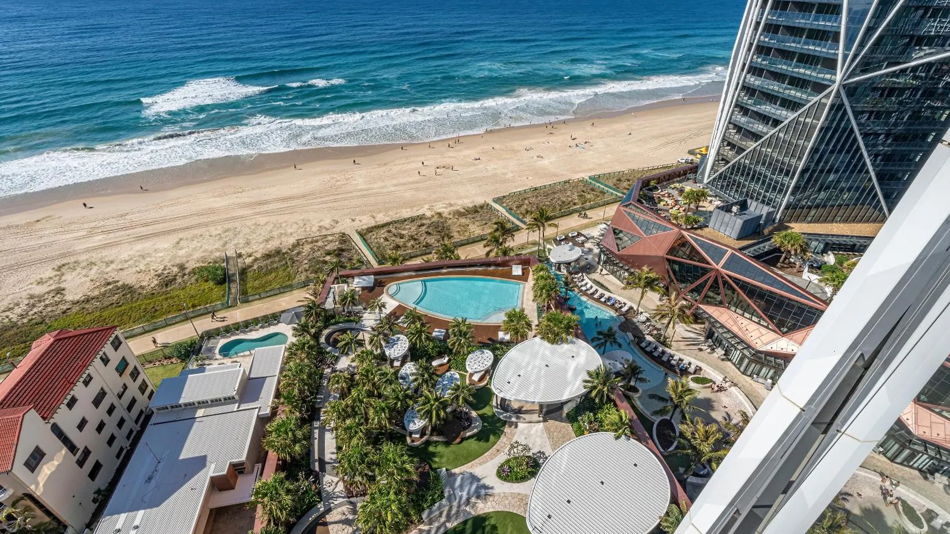 Jewel Beachfront Residences Apartment