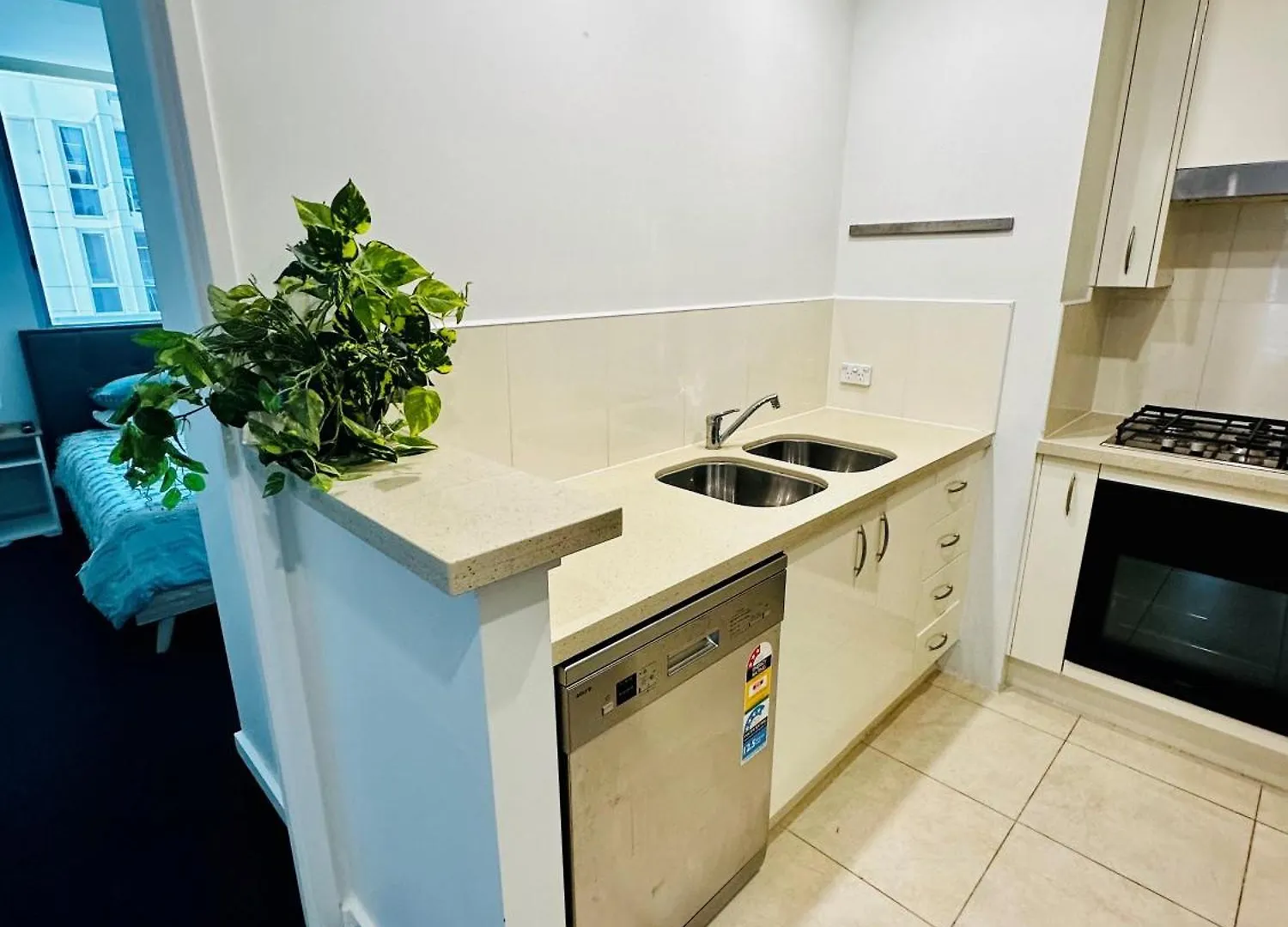 Elegant Splendor 3 Bedroom With Tram Access