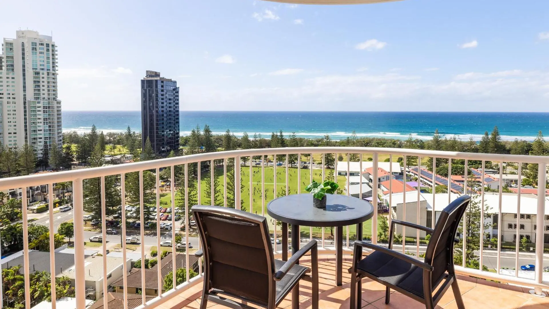 Aparthotel Bel Air On Broadbeach - Official