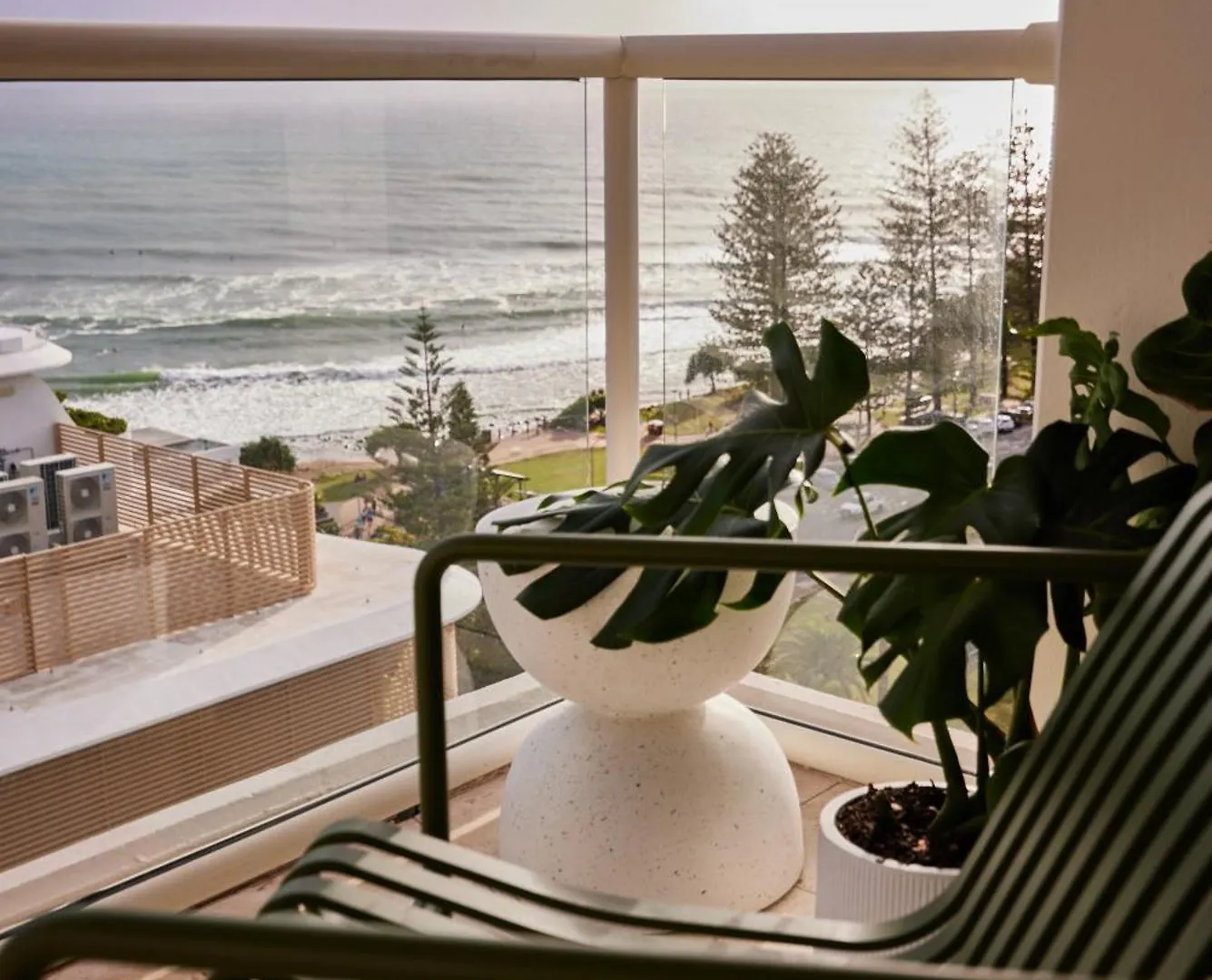 Burleigh Tower Aparthotel 4*