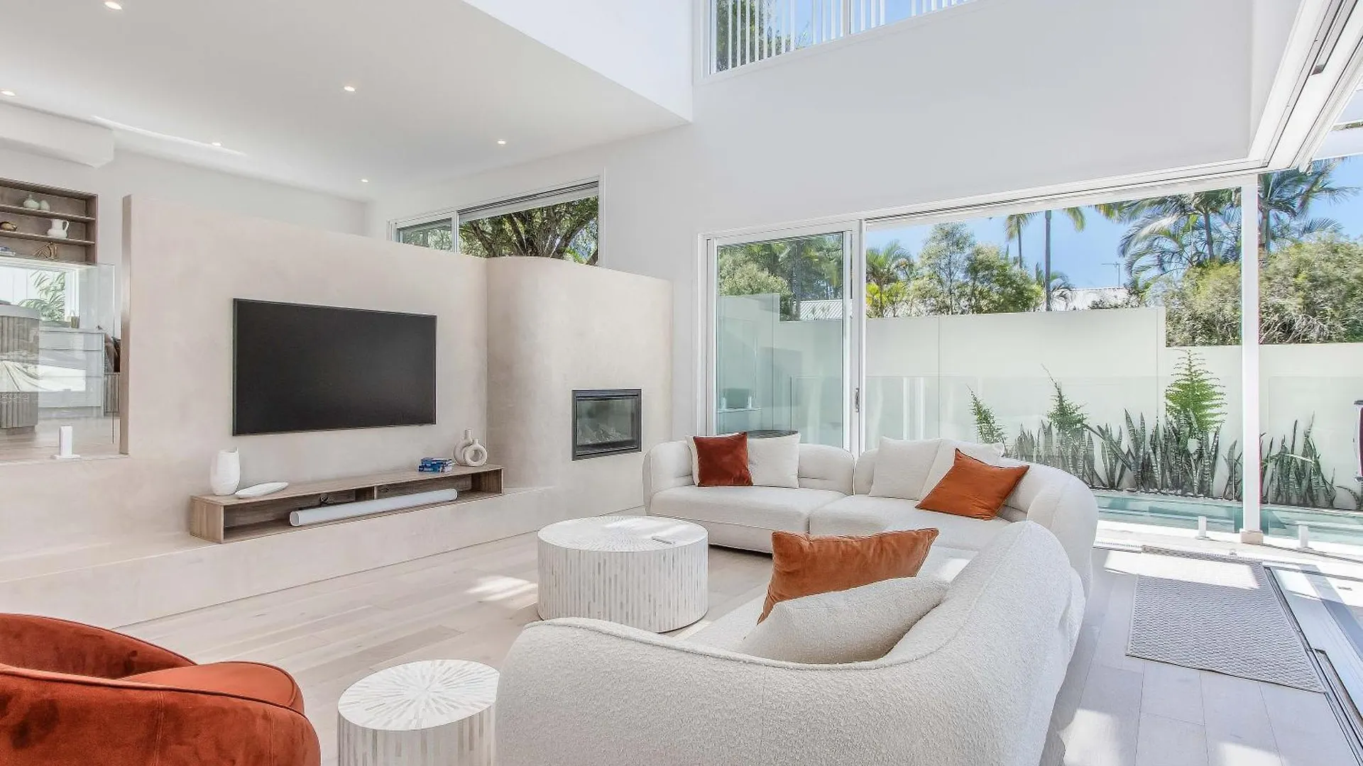 Luxury Mermaid Waters Gold Coast