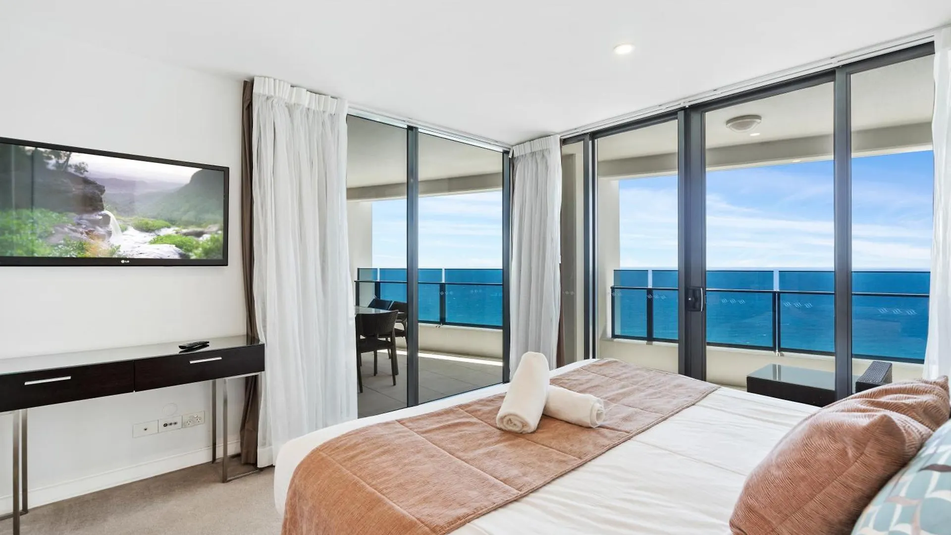 Soul Beachfront 3 Brm Sleeps 8 - Optimise Gold Coast