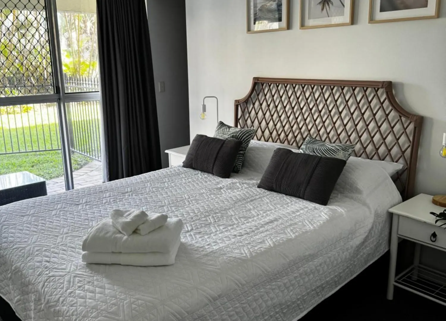 Surfers Beachside Retreat Gold Coast