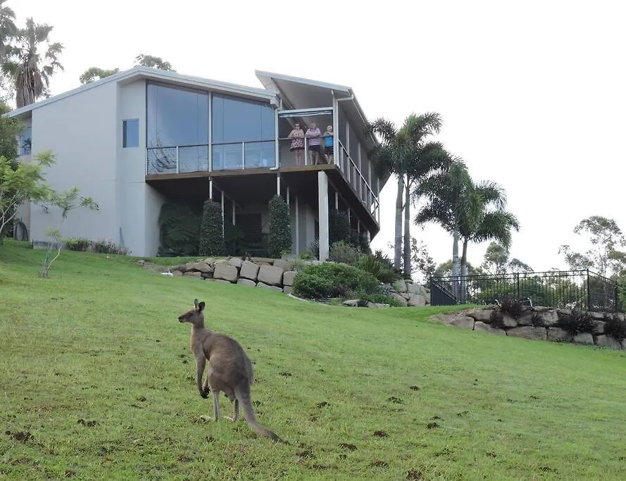 Tranquility With Views Of The Coast Holiday home