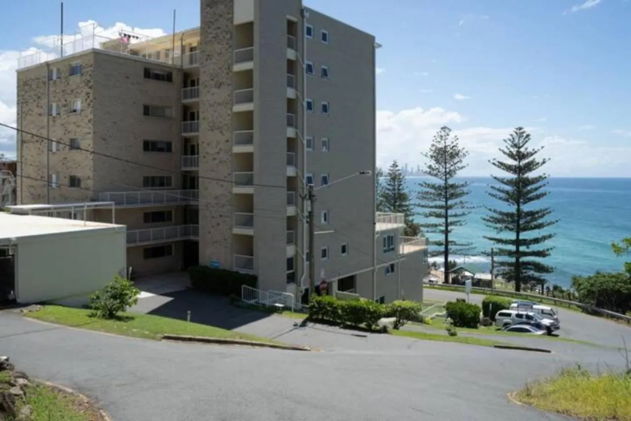 Апартаменты Burleigh Point Vibes 2 Bed *