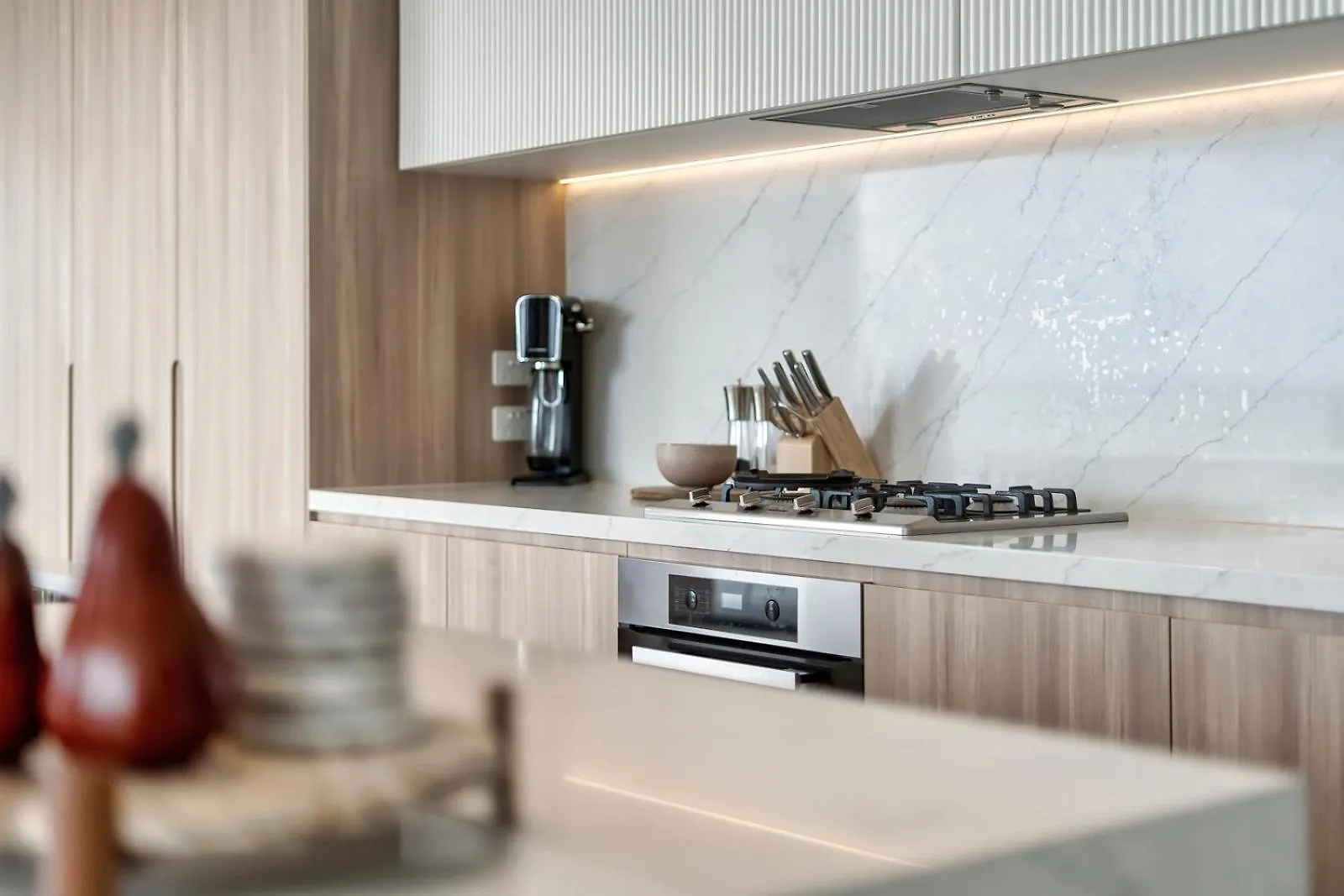 Apartment Dawn - Gclr
