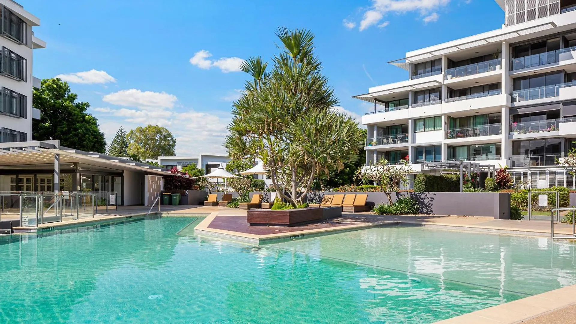 Allisee 4* Gold Coast