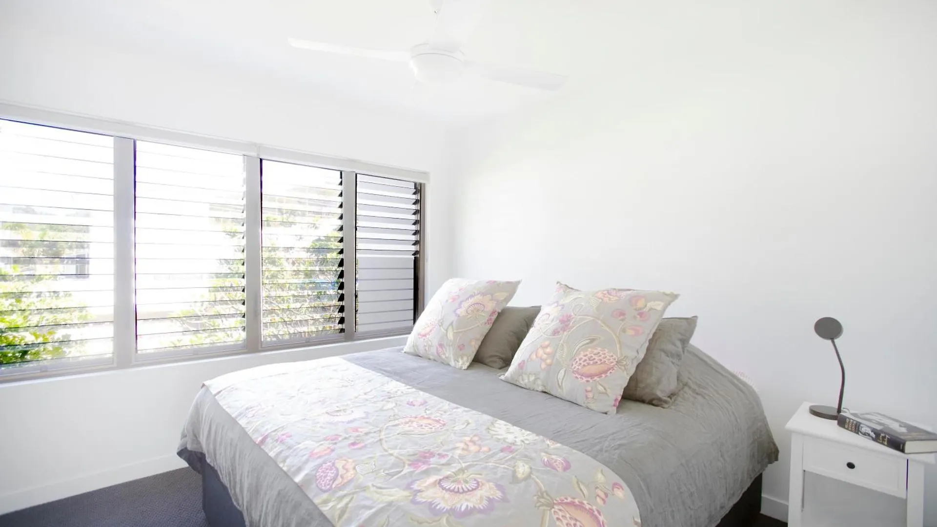 Aparthotel Sandrift Beachfront